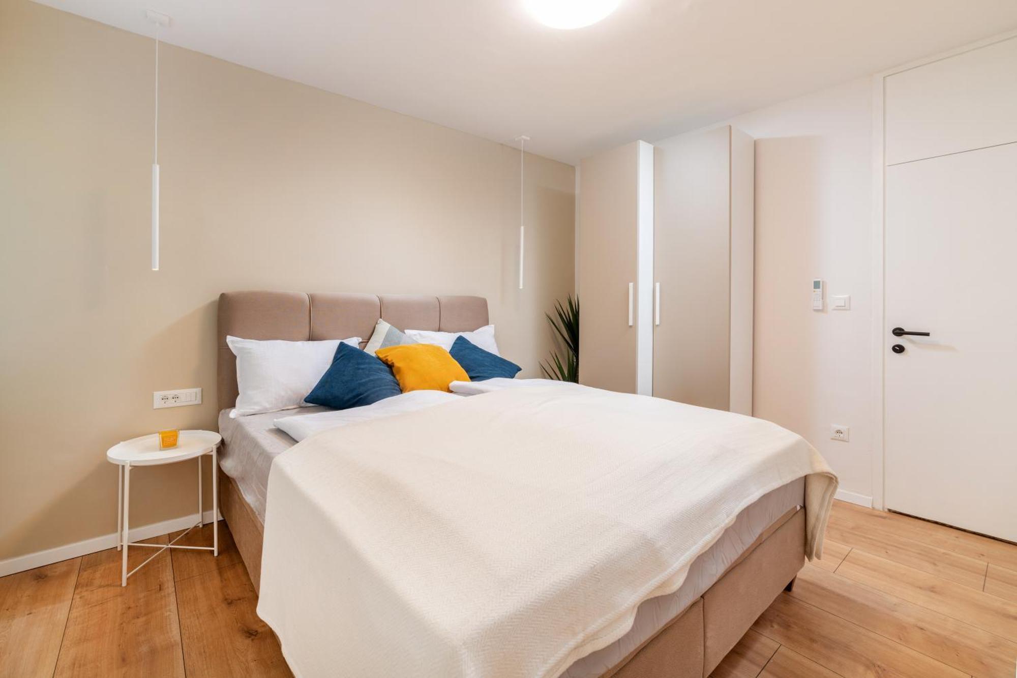 스플리트 Cro.Lo Modern Retreat 아파트 외부 사진